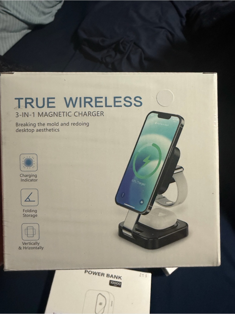 True Wireless 3-in-1 Magnetic Charger - Black